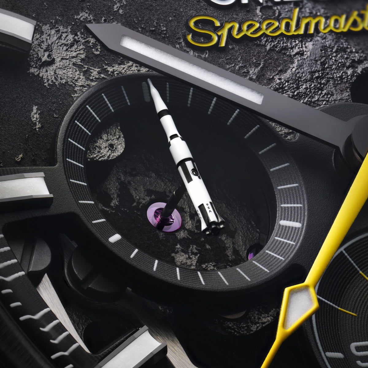 Omega Speedmaster Moonwatch Dark Side of the Moon “Apollo 8” 2024 Manual 44.25 mm