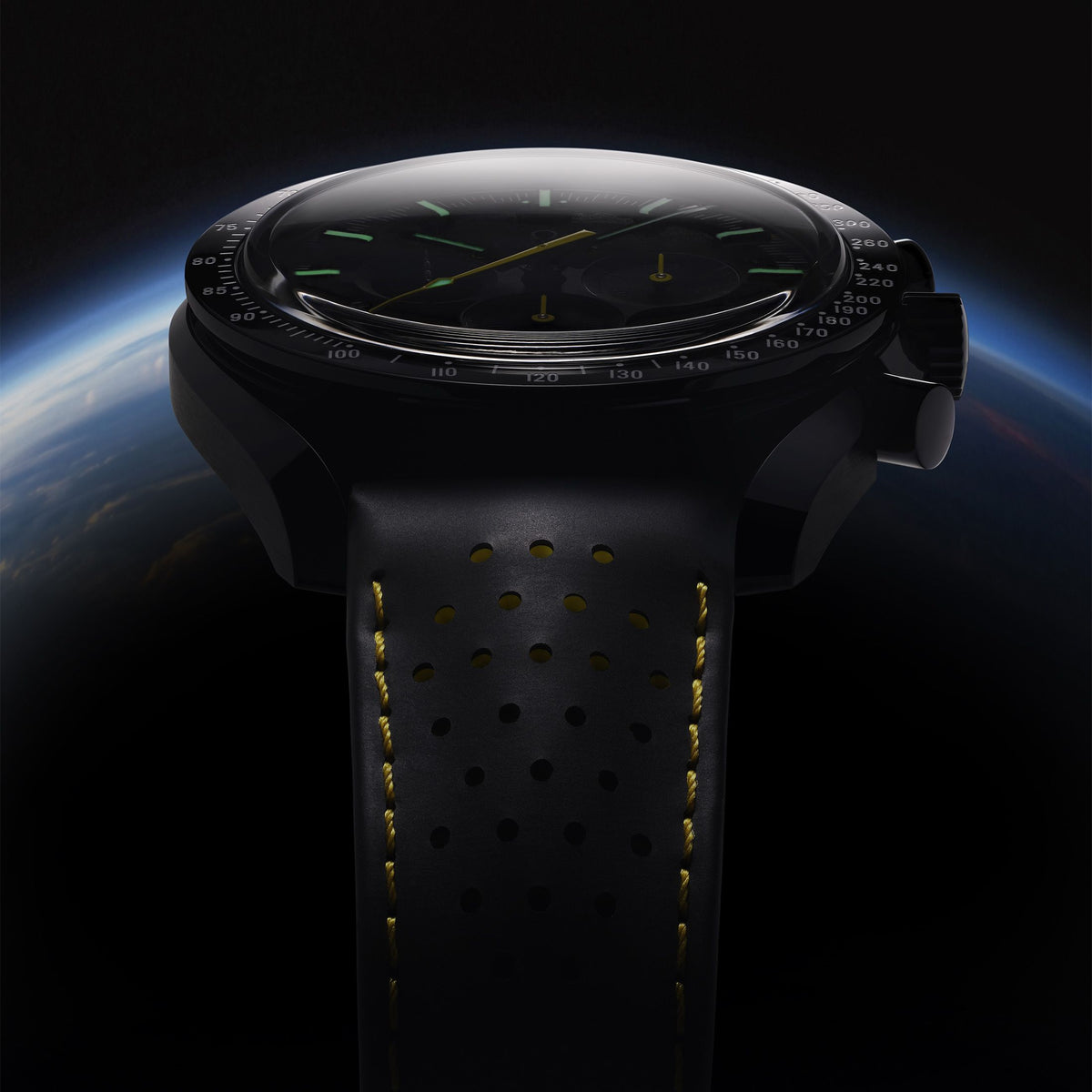 Omega Speedmaster Moonwatch Dark Side of the Moon “Apollo 8” 2024 Manual 44.25 mm